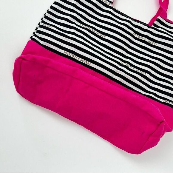 Victoria Secret Messenger Bag Pink - Picture 4 of 10